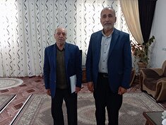 دیدارر ئیس کانون بازنشستگان خوی با پیشکسوتان