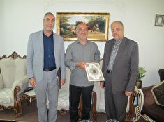 دیدار و سرکشی از ۴ نفر پیشکسوت در شهرستان اراک