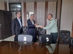 دیدار فرمانده انتظامی شهرستان مهاباد با ۲ نفراز پیشکسوتان مهاباد