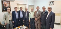 دیدار رئیس کانون بازنشستگان انتظامی با معاون هماهنگ‌کننده فراجا
