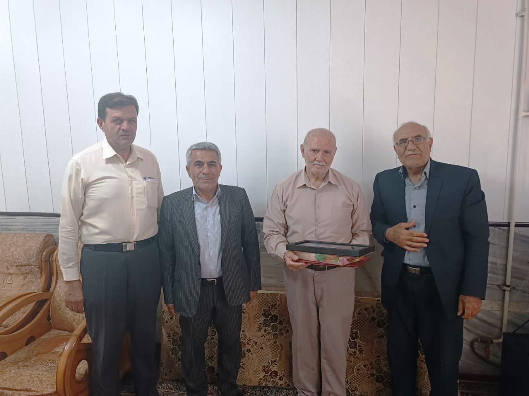 دیدار با ۲ نفر از اعضاء وابسته شهرستان نجف آباد