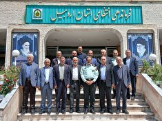 دیدار جمعی از فرماندهان پیشکسوت انتظامی استان با سردار سرتیپ دوم جواد تقوی فرمانده انتظامی استان اردبیل