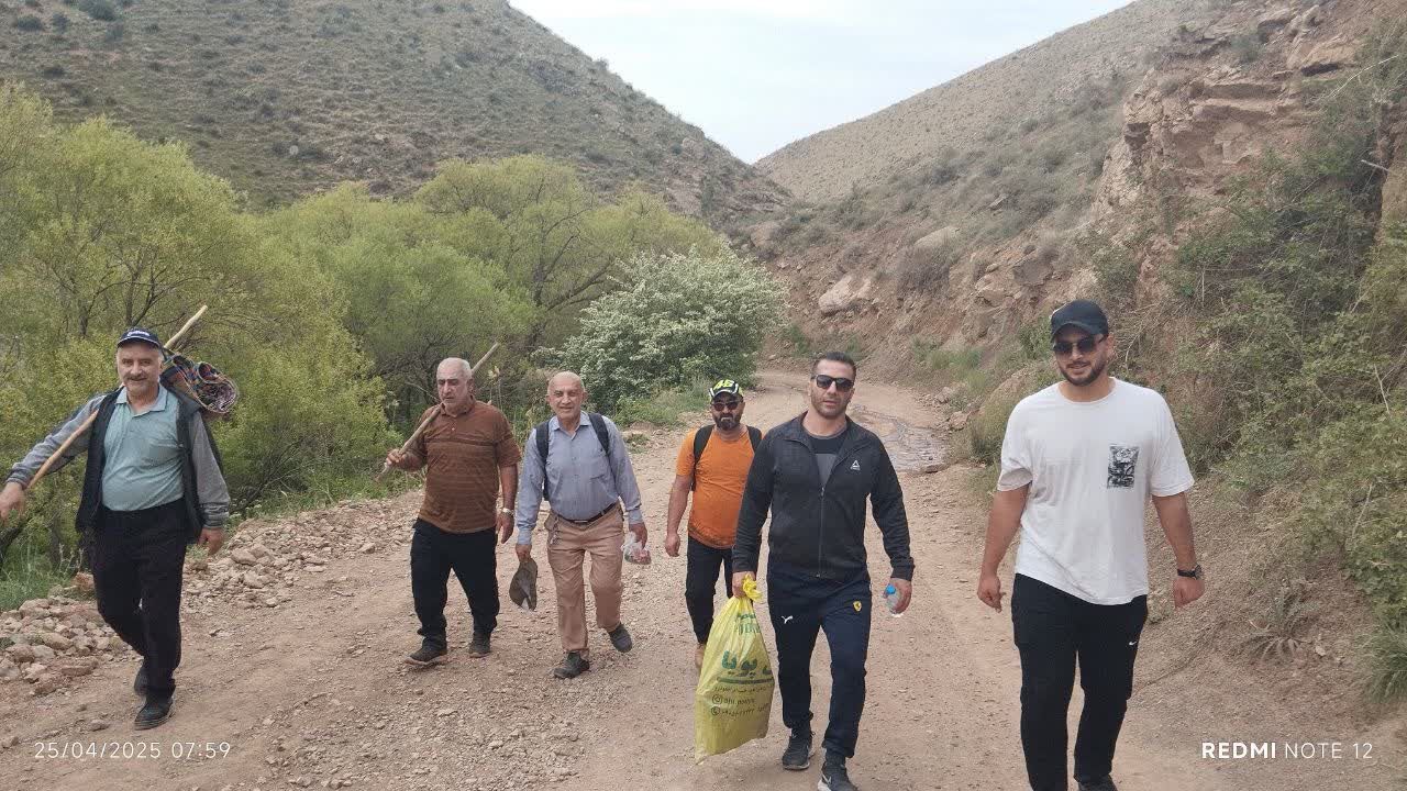 برگزاری برنامه ورزشی و پیاده روی صبحگاهی روزانه بازنشستگان شهرستان ساوجبلاغ