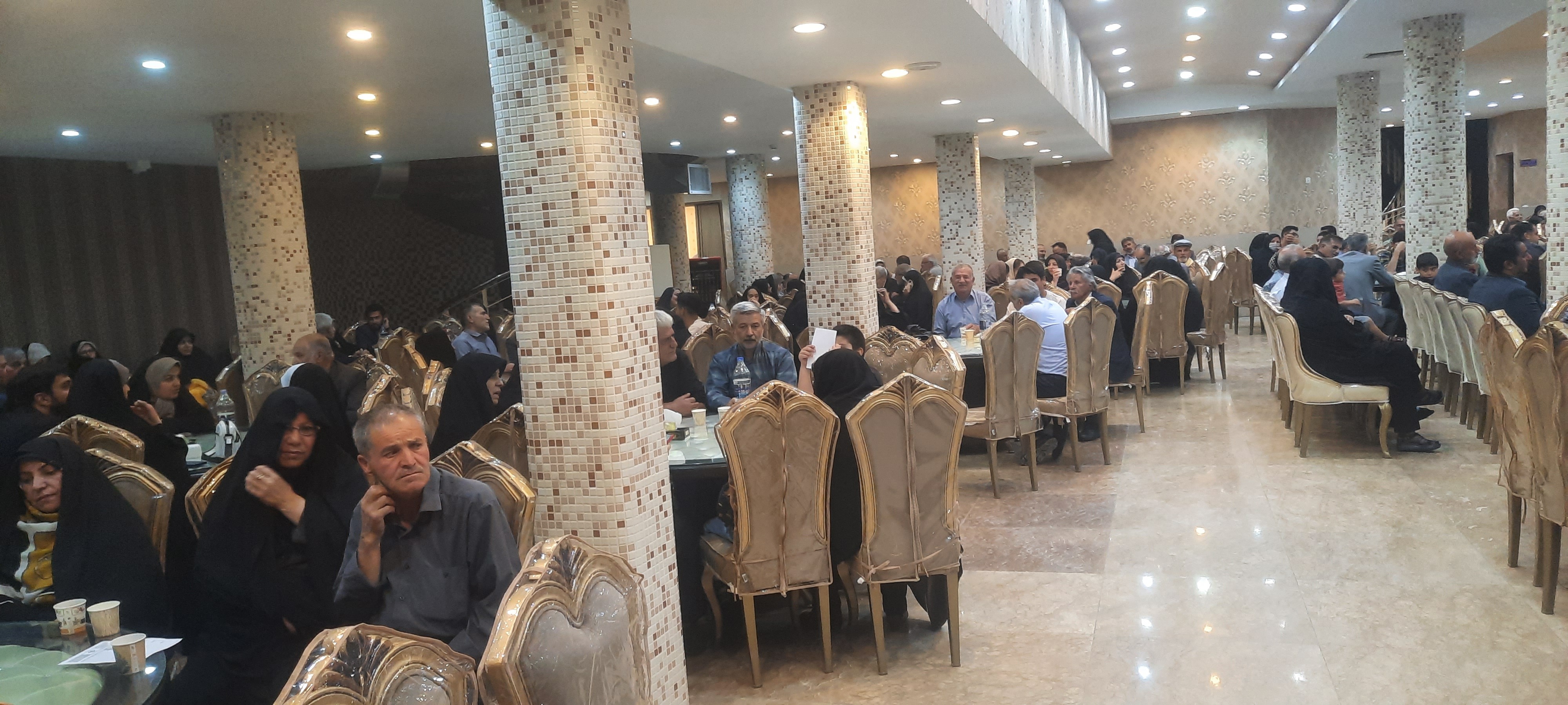 ضیافت خانوادگی نیروهای مسلح استان چهارمحال و بختیاری ضیافت خانوادگی نیروهای مسلح استان چهارمحال و بختیاری