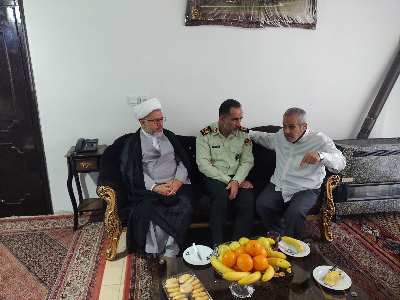 دیدار سردار نجفی با پیشکسوت جانباز حاج عبداله کاظمی روشن