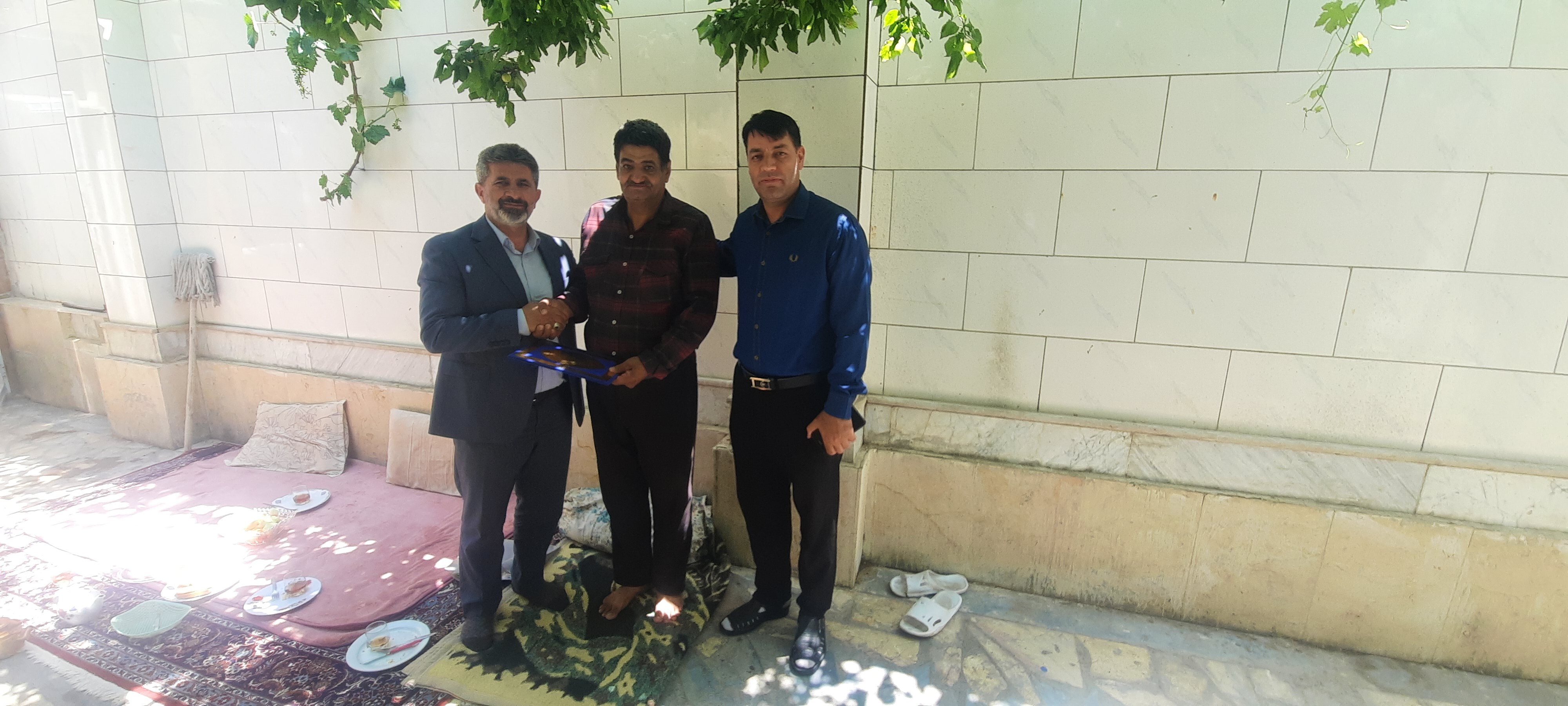 دیدار و سرکشی از تعداد4 نفر از پیشکسوتان شهرستان سامان دیدار و سرکشی از تعداد4 نفر از پیشکسوتان شهرستان سامان