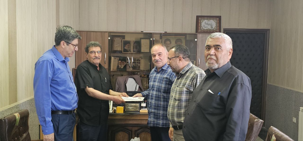 دیدار رئیس کانون بازنشستگان انتظامی استان آذربایجان شرقی با ۶ نفر از اعضای وابسته در دفترکار