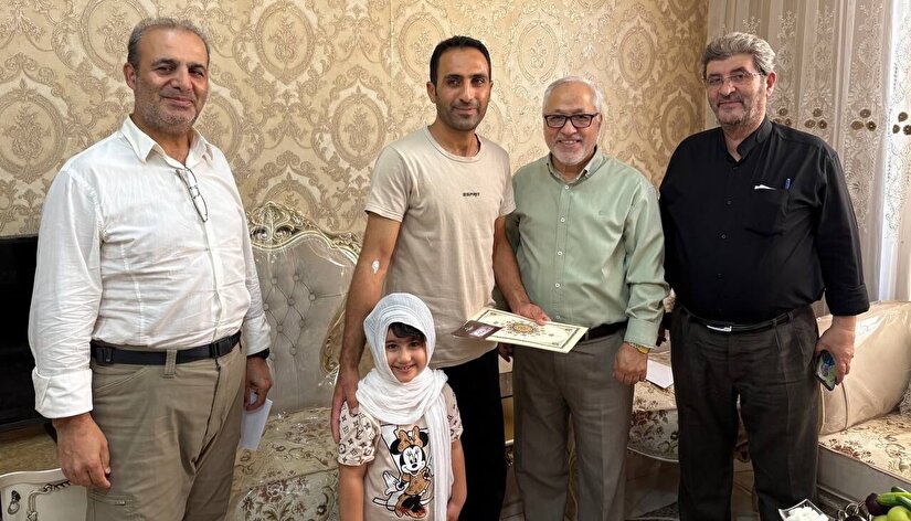 دﯾﺪار ﺑﺎ سروان ﺑﺎزﻧﺸﺴﺘﻪ محمد صالح رجبی