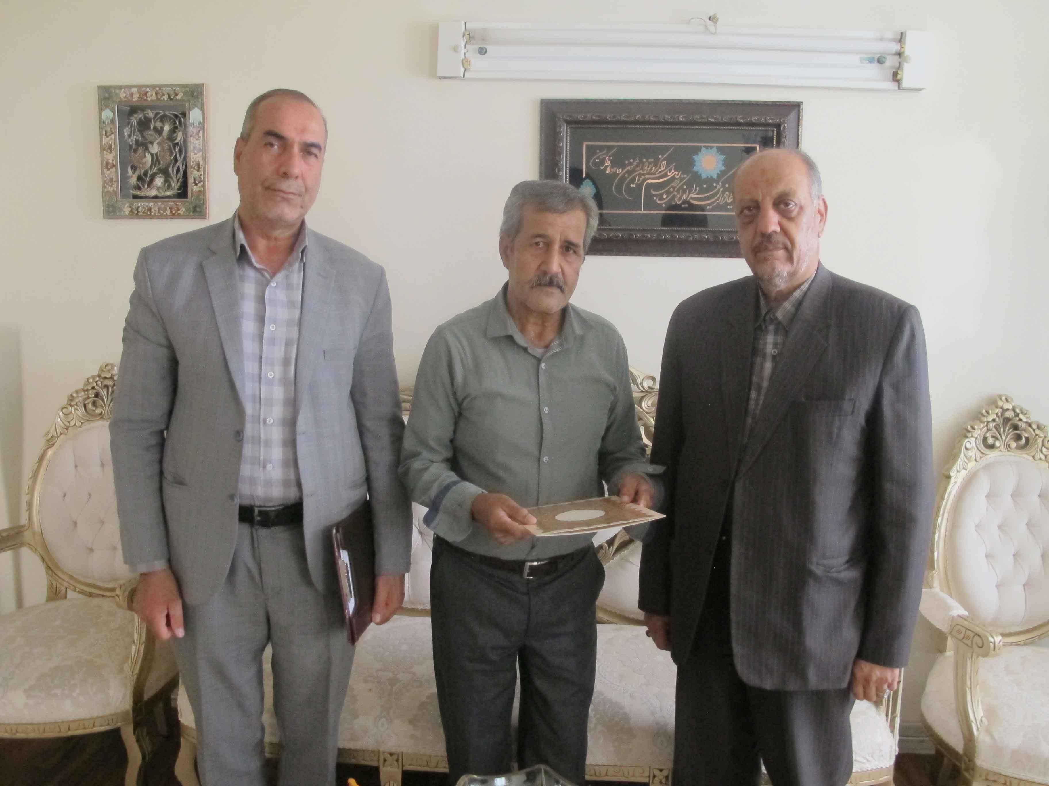 دیدار و سرکشی از 4 نفر پیشکسوت در شهرستان اراک