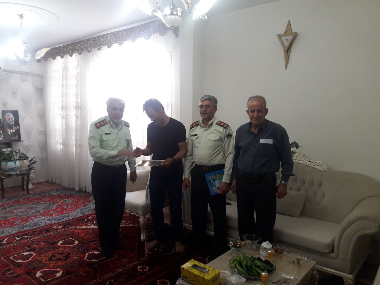 دیدار کانون بازنشستگان انتظامی شهرستان مراغه با تعداد ۹ نفر از اعضاء وابسته درمنزل