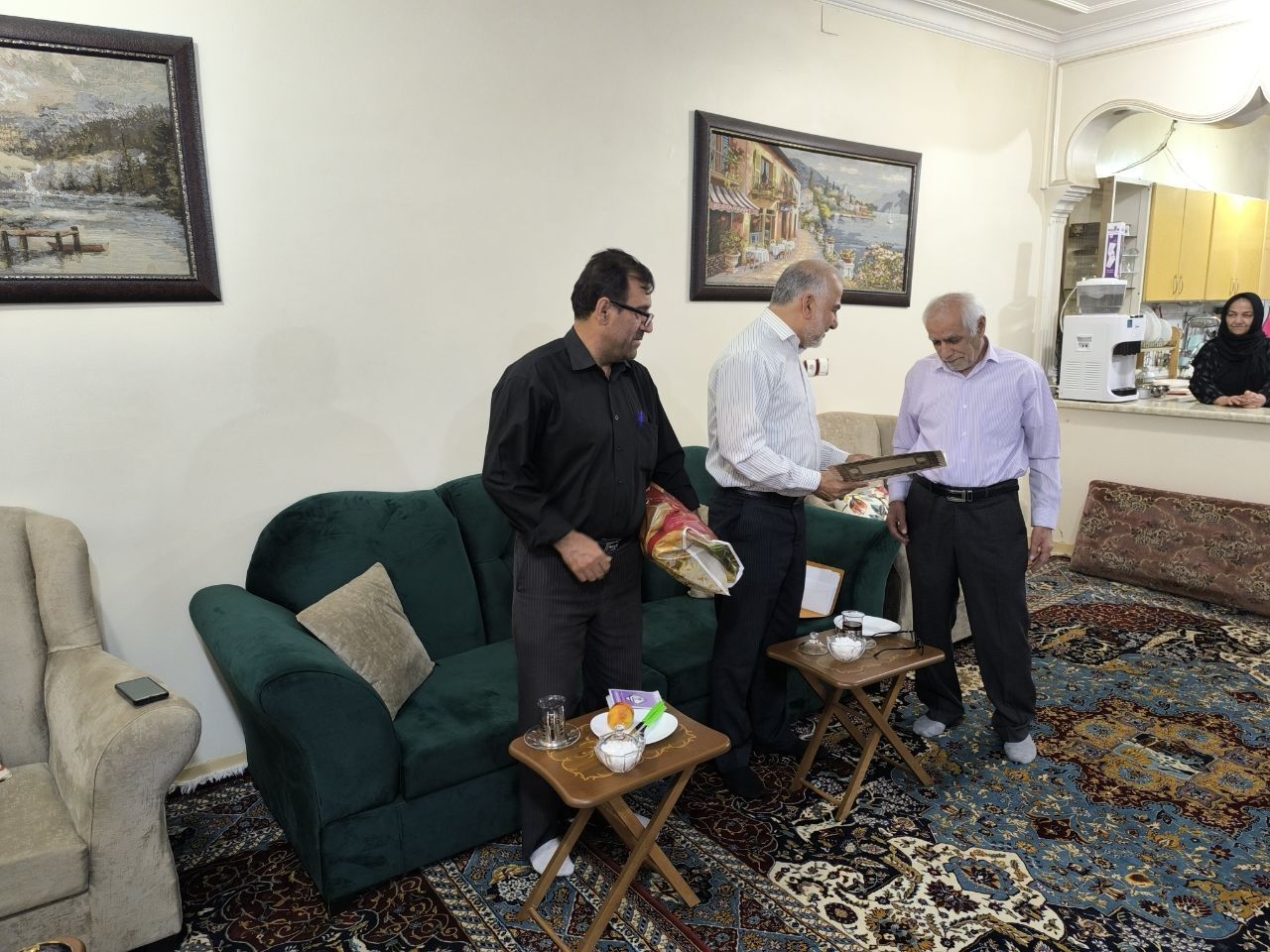 دیدار با 5نفر از بازنشستگان شهرستان اهواز