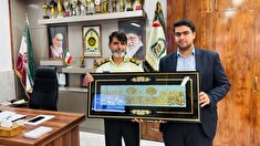 تجلیل از خبرنگار فرزند بازنشسته فراجا در شیروان