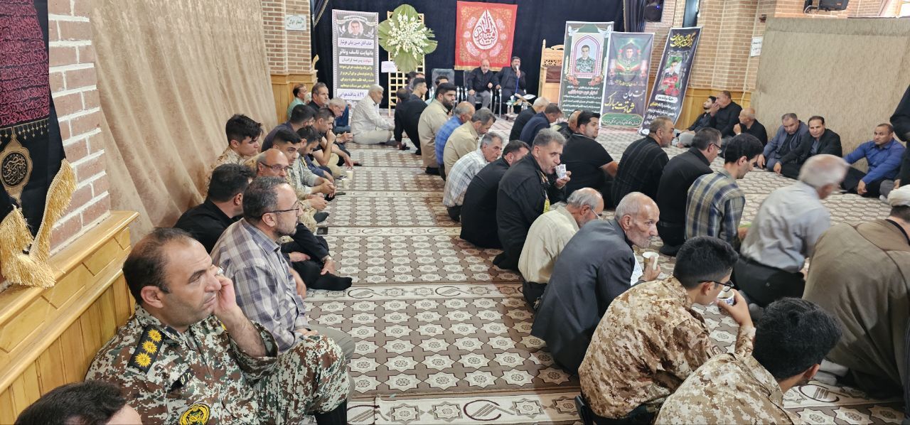 شرکت رئیس کانون بازنشستگان انتظامی استان آذربایجان شرقی در مراسم چهلم شهید حجت بابایی ، فرزند گرامی سرهنگ بازنشسته فراجا یوسف بابایی