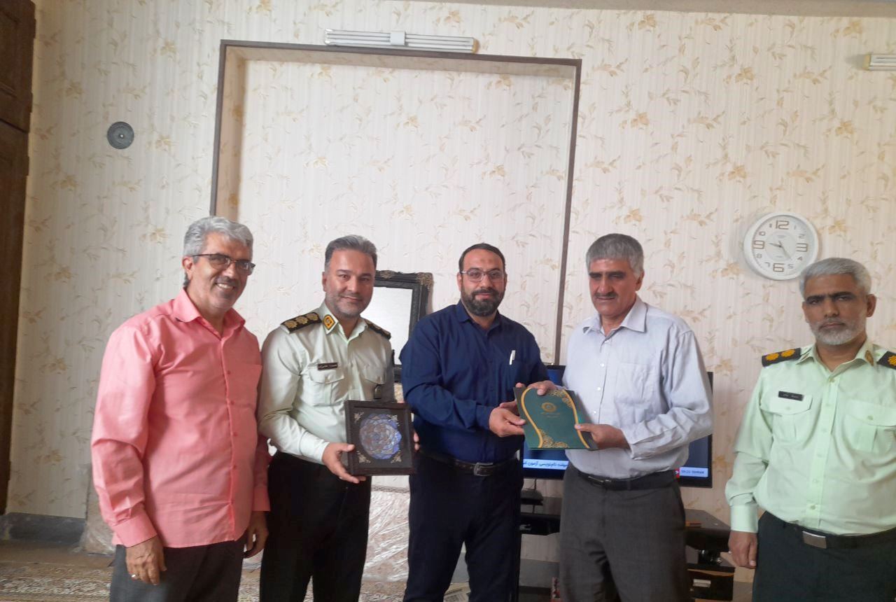 دیدار و ملاقات با ۴ نفر از اعضای وابسته شهرستان آران و بیدگل