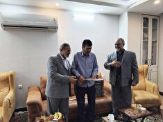 دیدار فرمانده انتظامی استان قم با سرهنگ بازنشسته حسین بصیرت