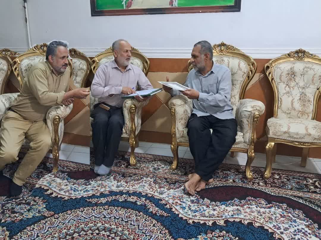 دیدار با 5 نفر از بازنشستگان ومستمری بگیران  شهرستان آبادان