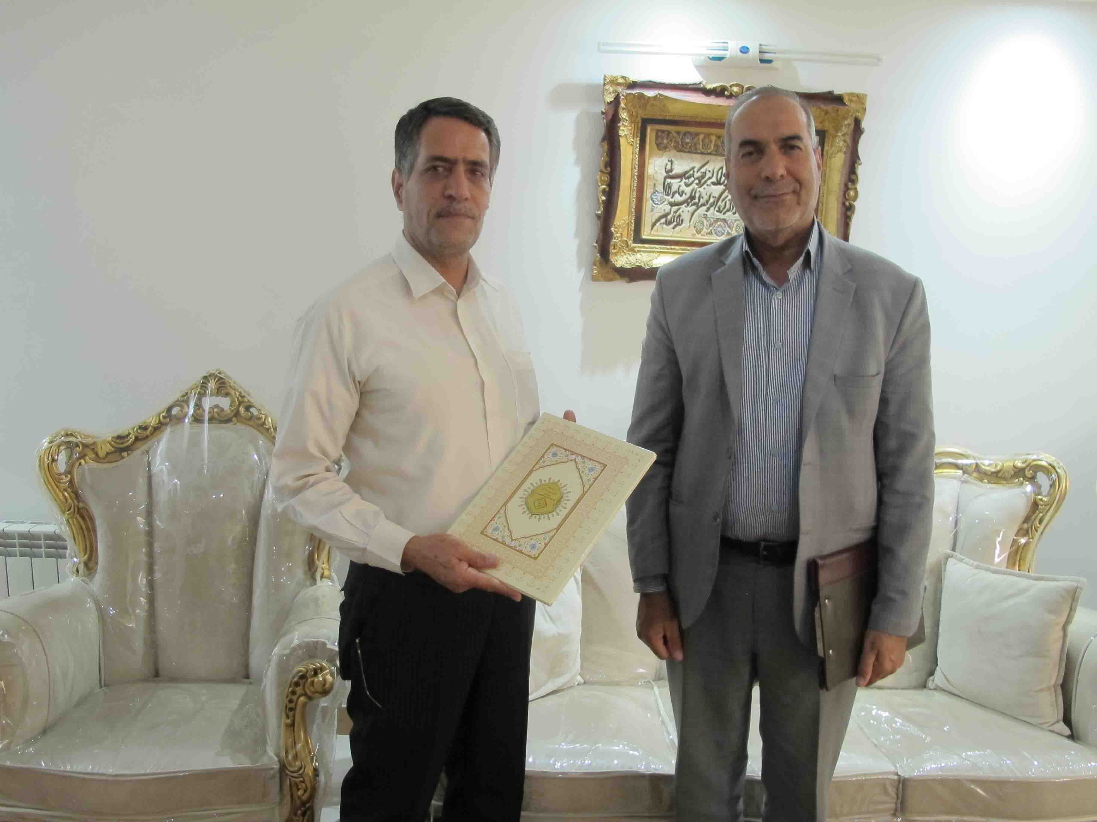 دیدار با ۵ پیشکسوت در شهرستان اراک