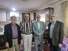 عیادت رئیس کانون استان از سه نفر از بیماران بستری در منزل