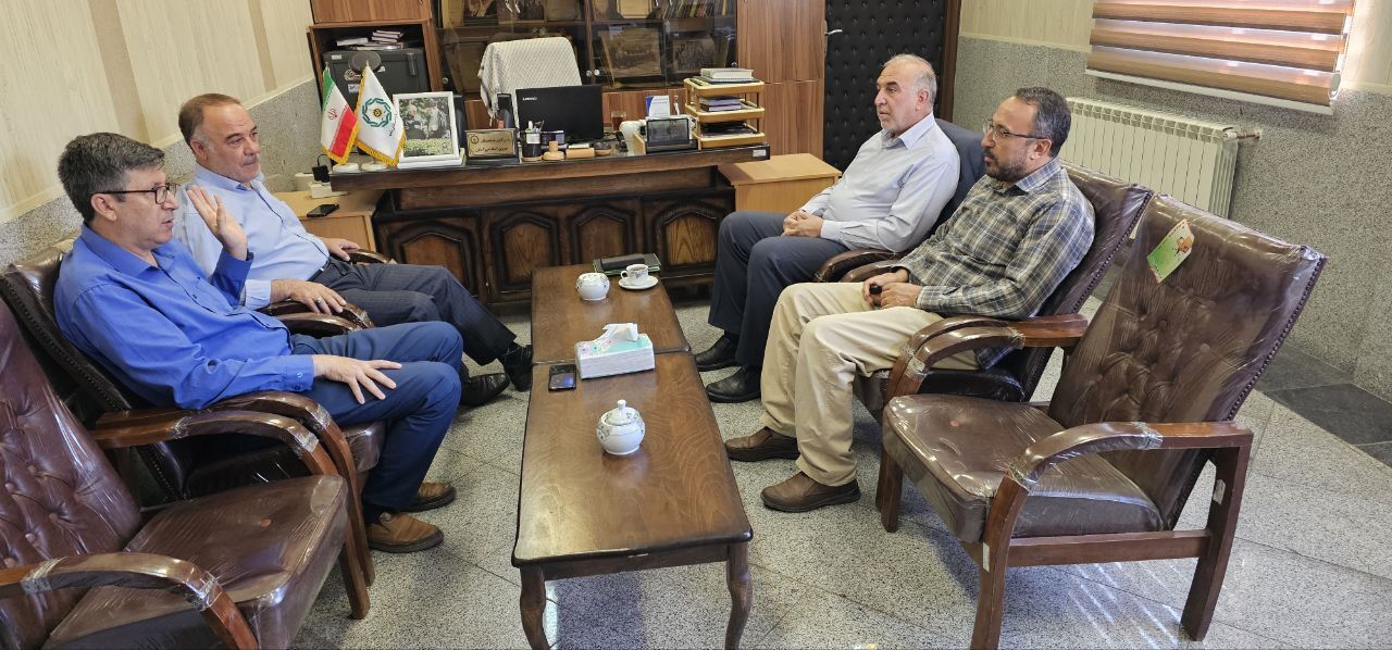 حضور و بازدید سردار صالحی و جناب سرهنگ ملکی عضو هیئت مدیره کانون بازنشستگان انتظامی جمهوری اسلامی ایران از کانون بازنشستگان انتظامی استان آذربایجانشرقی