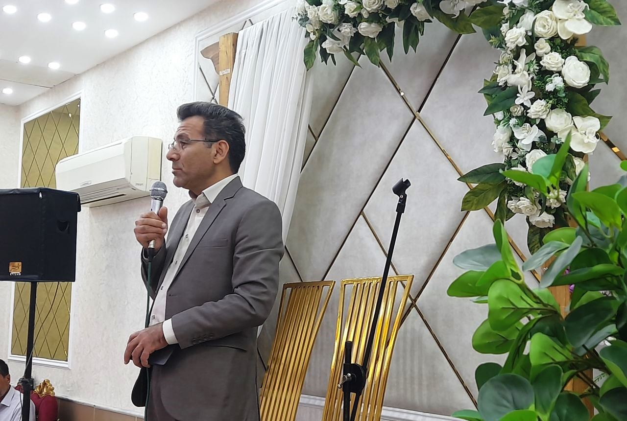 برگزاری ضیافت خانوادگی در شهرستان کاشان با حضور ۲۰ بازنشسته به همراه خانواده آنها