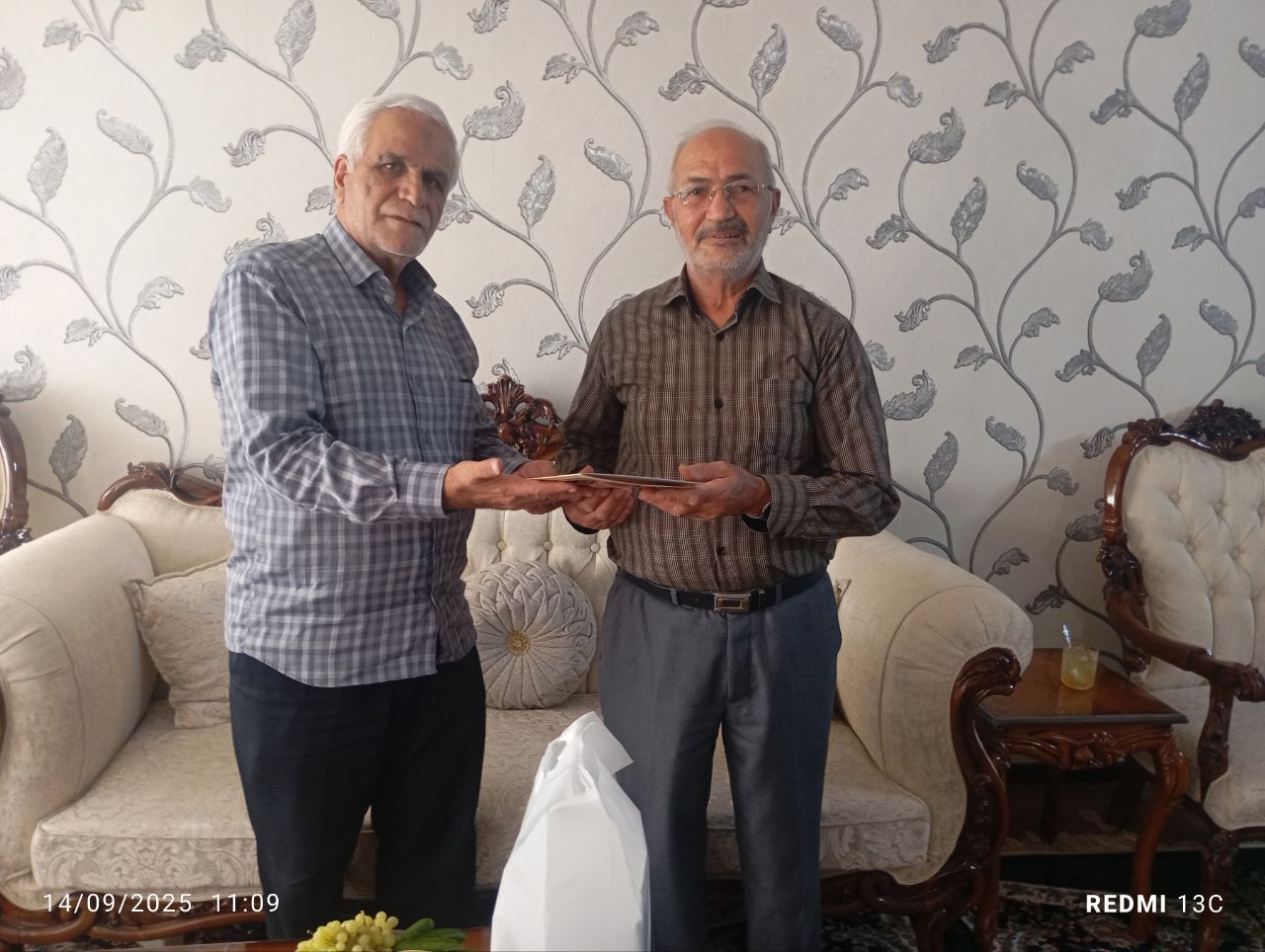 دیدار و ملاقات با 5 بازنشسته همدان
