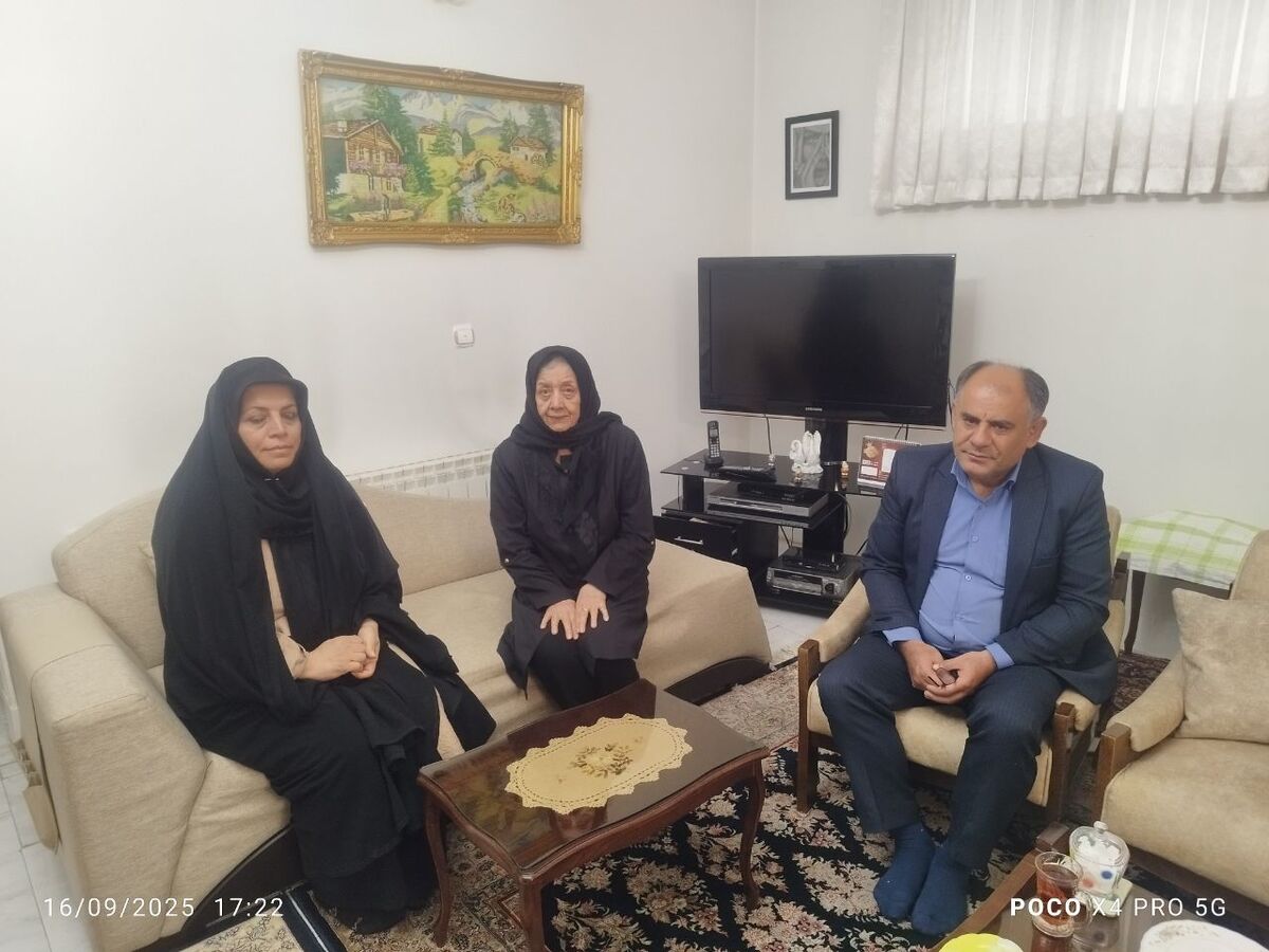 دیدار مدیر ارشد اداره بازنشستگی نیرو‌های مسلح استان البرز با ۲ نفر از مستمری بگیران فراجا استان البرز