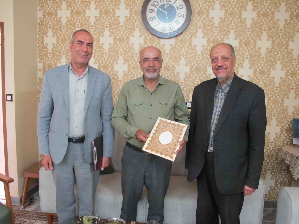 دیدار رئیس کانون بازنشستگان استان مرکزی با ۵ نفر از پیشکسوتان