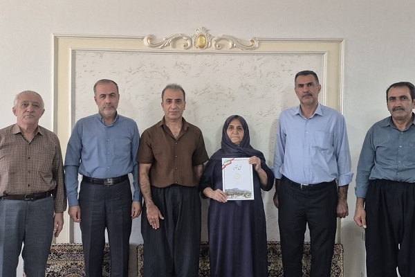 دیدار با 5 پیشکسوت بازنشسته و مستمری‌بگیر شهرستان مریوان
