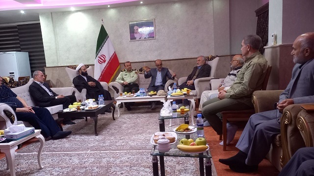 دومین جلسه دورهمی بازنشستگان با حضور فرمانده انتظامی استان دومین جلسه دورهمی بازنشستگان با حضور فرمانده انتظامی استان