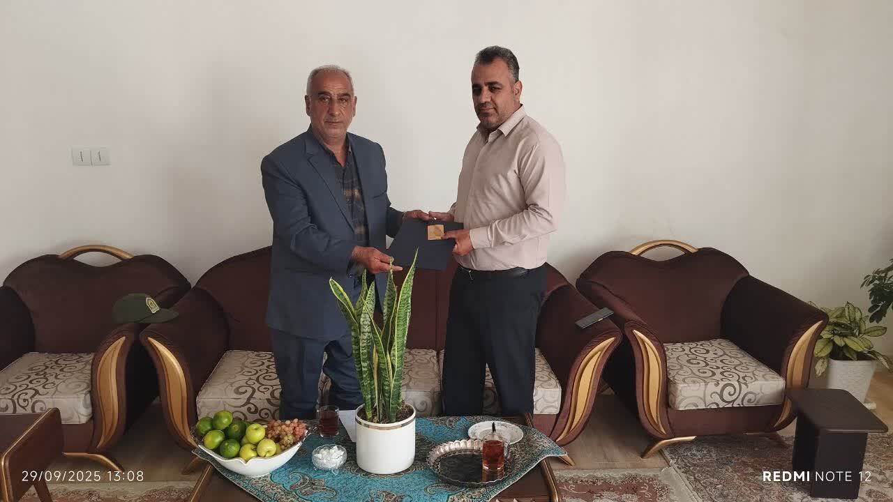 دیدار با چهار بازنشسته شهرستان ساوجبلاغ دیدار با چهار بازنشسته شهرستان ساوجبلاغ