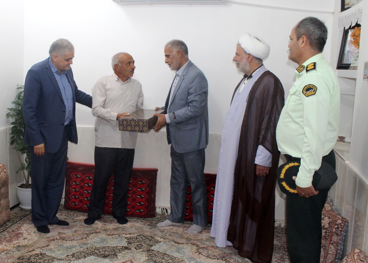 دیدار با ۵ پیشکسوت بازنشسته انتظامی شهرستان طبس