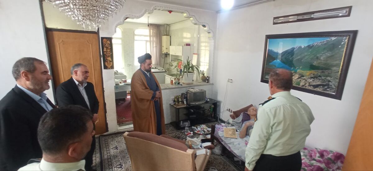 عیادت از بیمار بازنشسته انتظامی در شهرستان دورود