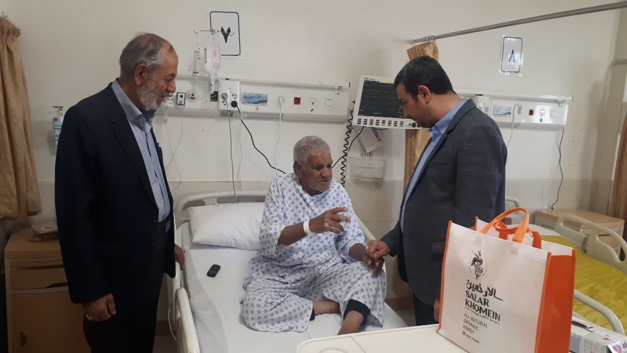 عیادت و سرکشی در شهرستان ساوه با 3 پیشکسوت به مناسبت هفته نیرو انتظامی عیادت و سرکشی در شهرستان ساوه با 3 پیشکسوت به مناسبت هفته نیرو انتظامی