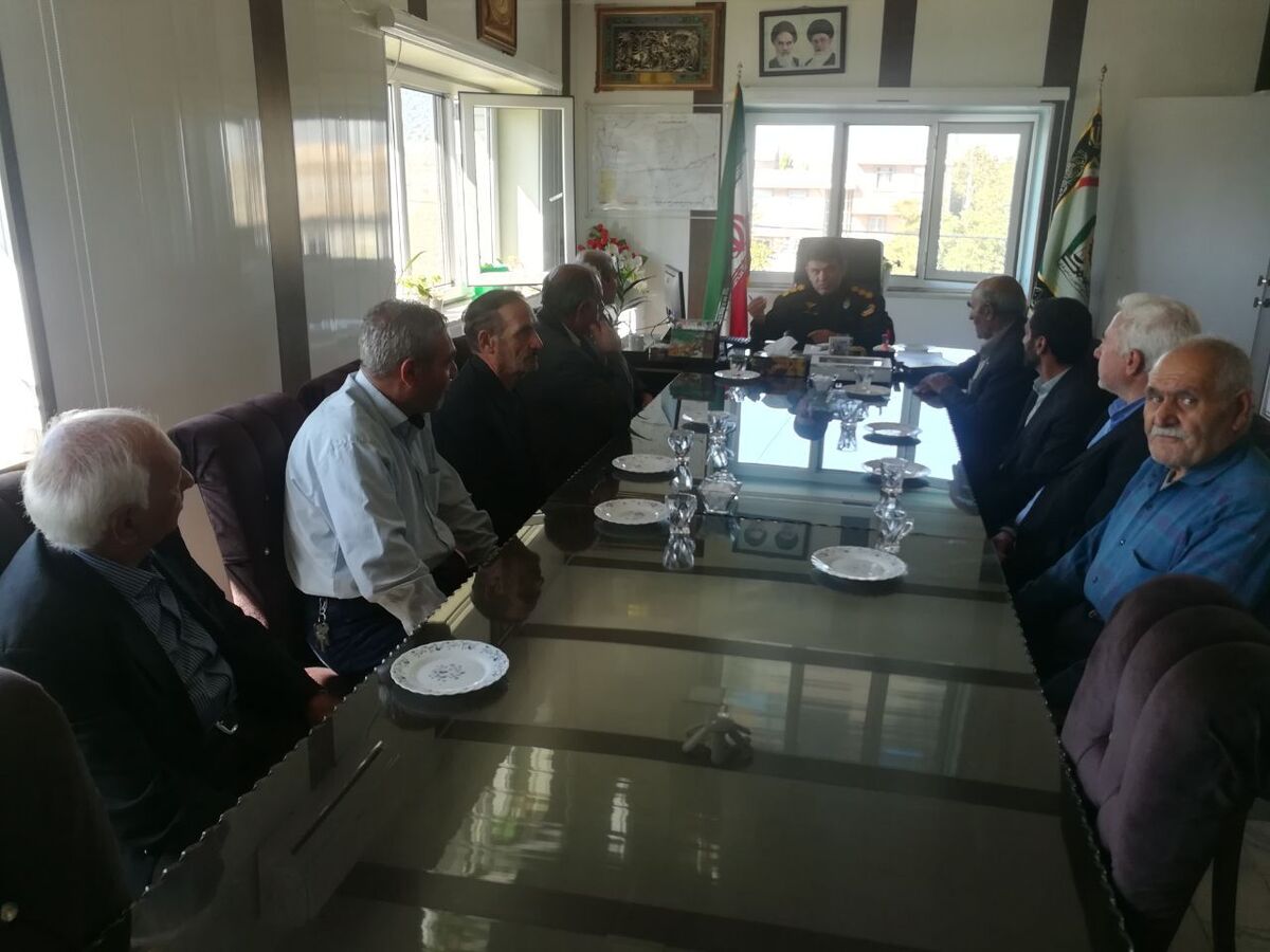 دیدار تعدادی از بازنشستگان انتظامی شهرستان سراب با فرمانده شهرستان