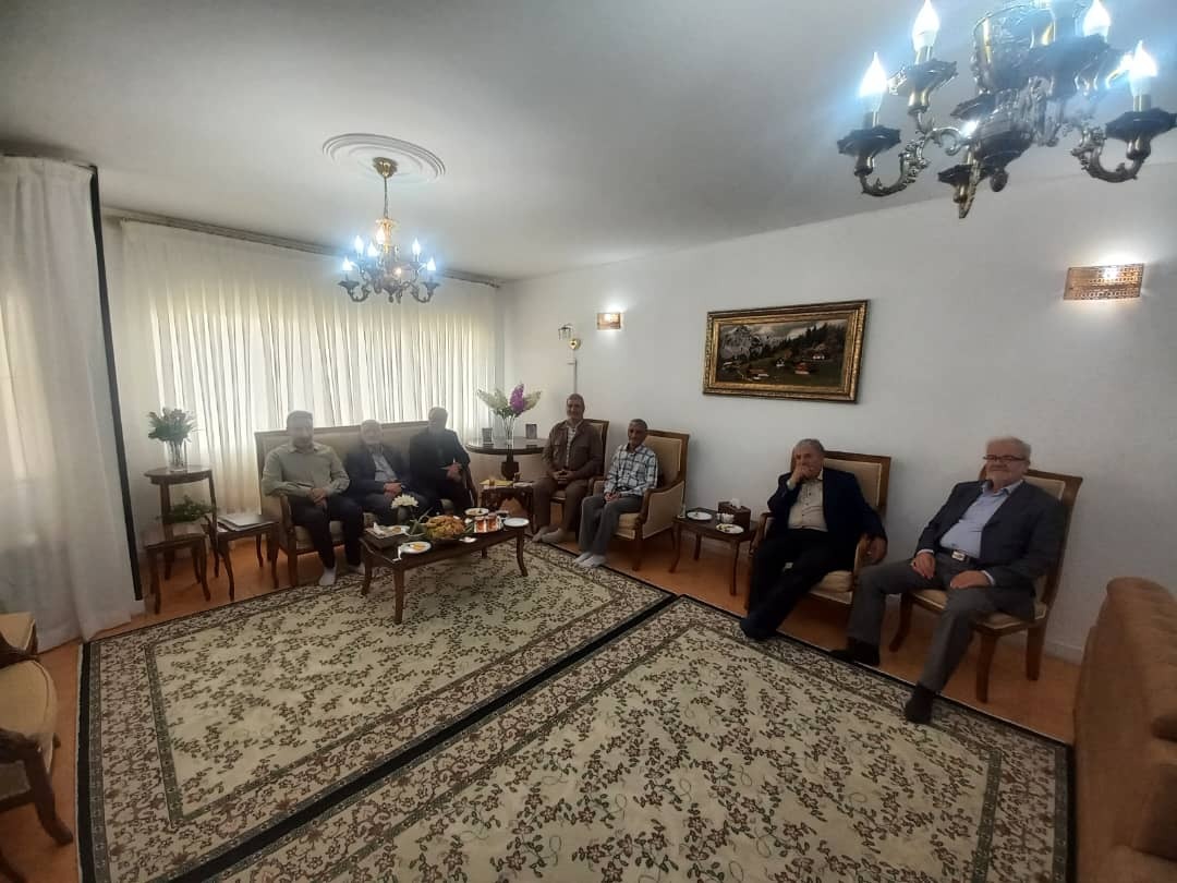 دیدار سردار استادی از کانون بازنشستگان حفا فراجا با دو تن از اعضای وابسته استان البرز دیدار سردار استادی از کانون بازنشستگان حفا فراجا با دو تن از اعضای وابسته استان البرز