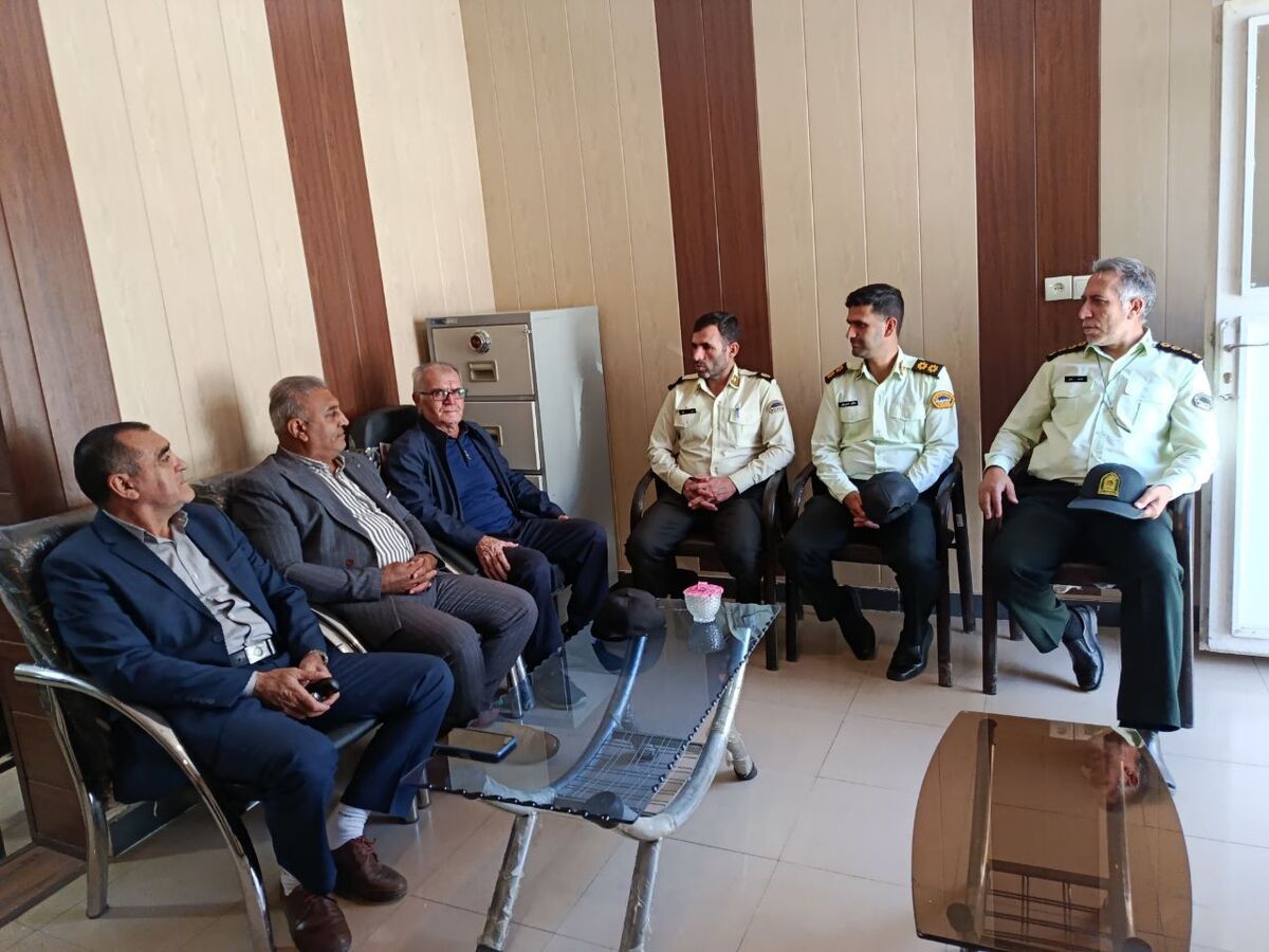 دیداررئیس کانون بازنشستگان ماکو با معاون نیروی انسانی