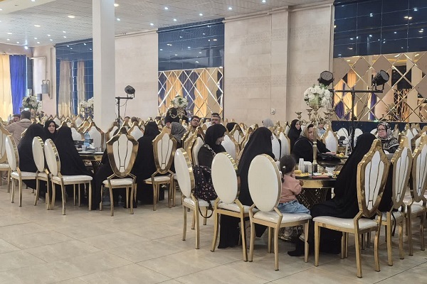 برگزاری ضیافت خانوادگی شهرستان‌ بیجار با حضور 55 بازنشسته و خانواده آن‌ها