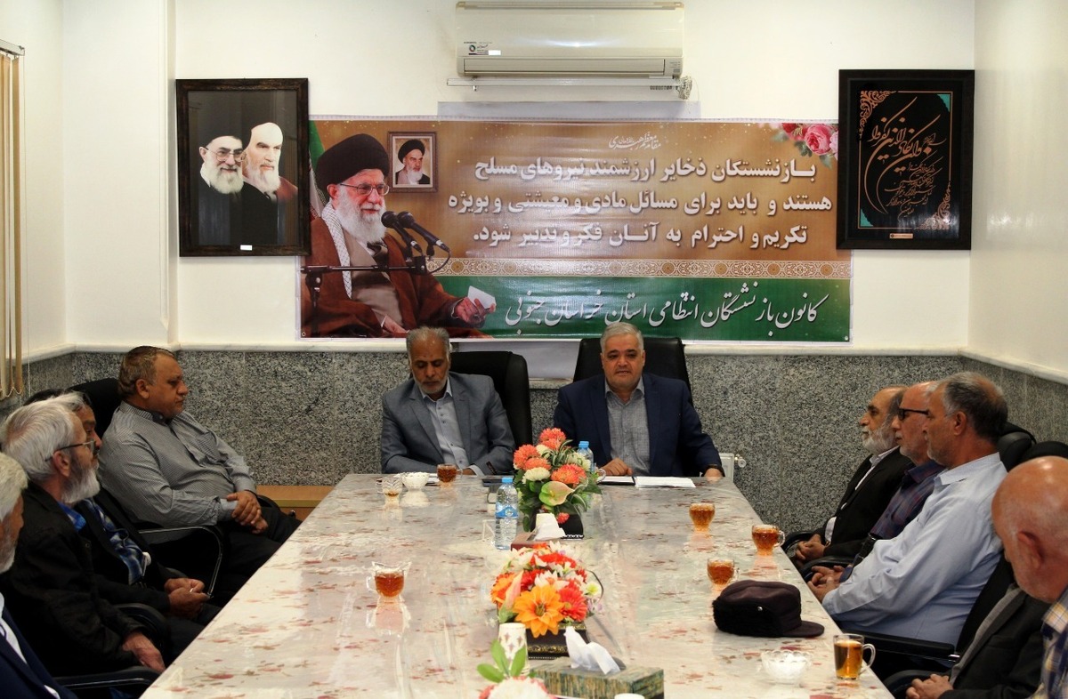  تجلیل تعدادی از پیشکسوتان انتظامی استان خراسان جنوبی