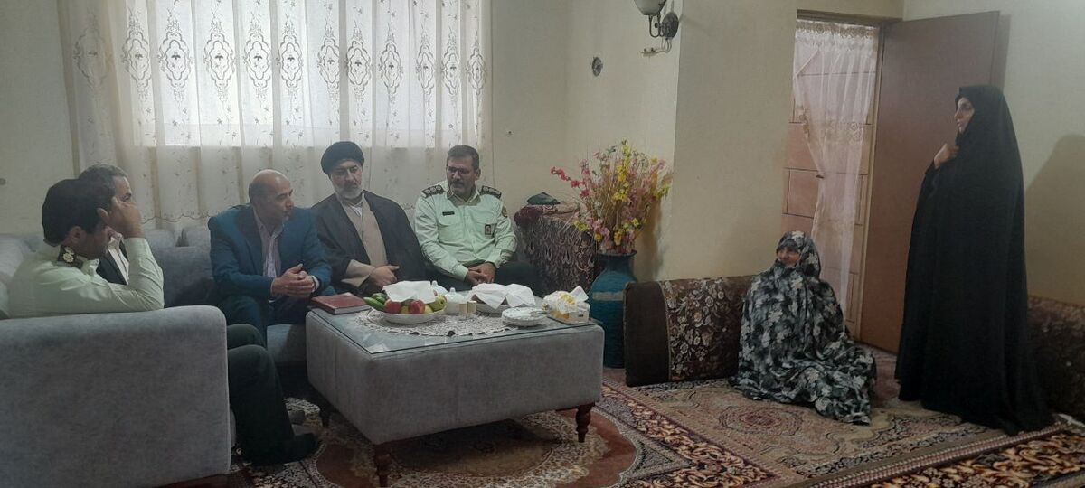 دیدار با مستمری بگیر زهرا خیرالله زاده صورتی در شهرستان بابلسر