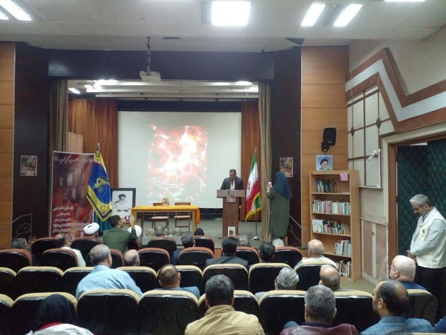 برگزاری برنامه روایتگری ، خاطره گویی و شعرخوانی شاعران مطرح استان در شهرستان خمام برگزاری برنامه روایتگری ، خاطره گویی و شعرخوانی شاعران مطرح استان در شهرستان خمام