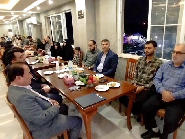 برگزاری ضیافت خانوادگی شهرستان بندرانزلی با حضور 26 بازنشسته و خانواده محترم آنان برگزاری ضیافت خانوادگی شهرستان بندرانزلی با حضور 26 بازنشسته و خانواده محترم آنان