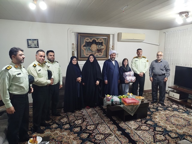 دیدار با بازنشستگان و مستمری بگیران شهرستان بندرانزلی دیدار با بازنشستگان و مستمری بگیران شهرستان بندرانزلی