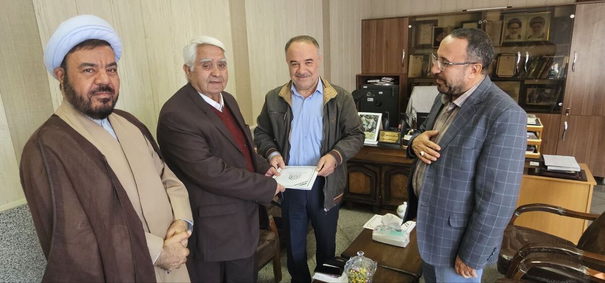 دیدار با ۱۰ پیشکسوت بازنشسته در تبریز