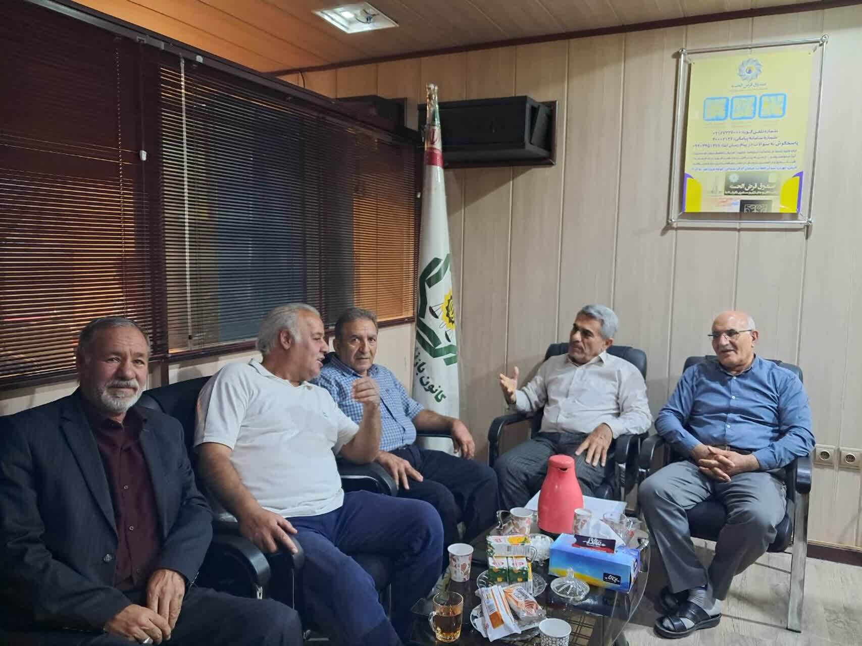 دیدار نماینده بازنشستگان استان با اعضای کانون بازنشستگان انتظامی اصفهان