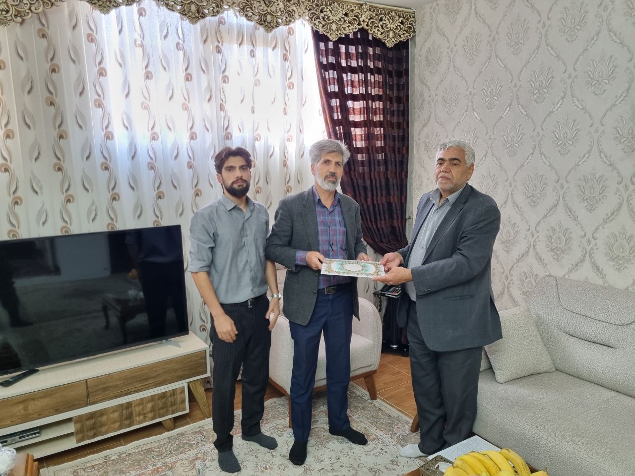 دیدار با ۲۵ نفر از اعضای وابسته در تبریز