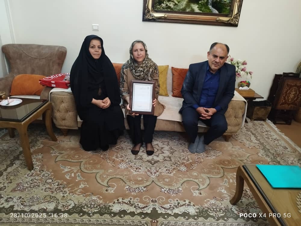 دیدار مدیر ارشد اداره بازنشستگی نیروهای مسلح استان البرز با 6 نفر از مستمری بگیران فراجا استان البرز دیدار مدیر ارشد اداره بازنشستگی نیروهای مسلح استان البرز با 6 نفر از مستمری بگیران فراجا استان البرز