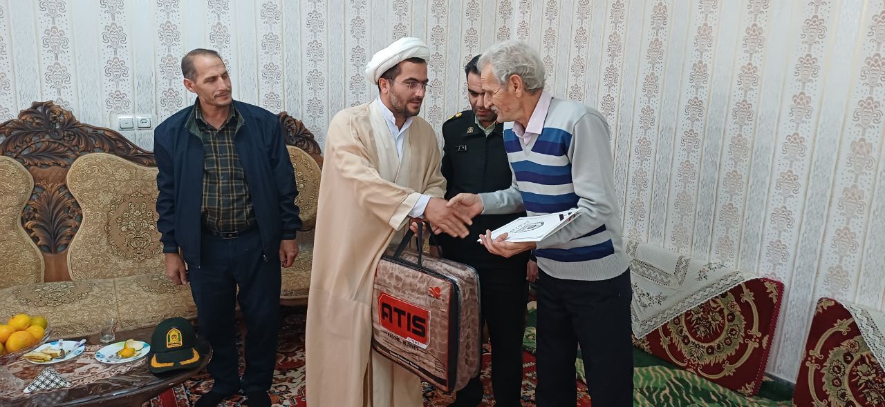 دیدار از بازنشسته جعفر ملکی هرگلان در منزل در شهرستان آذرشهر دیدار از بازنشسته جعفر ملکی هرگلان در منزل در شهرستان آذرشهر