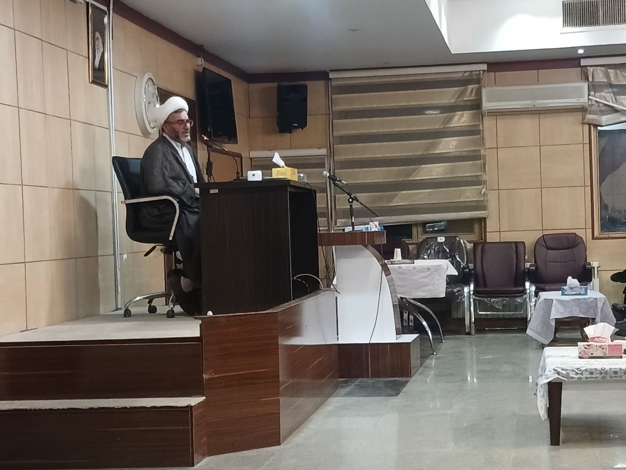 برگزاري ضیافت خانوادگی بازنشستگان انتظامی استان کرمانشاه با حضور ۵۰ نفربازنشسته و خانواده آنها.