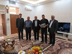 دیدار صمیمی با بازنشسته جناب آقای داود زمانی