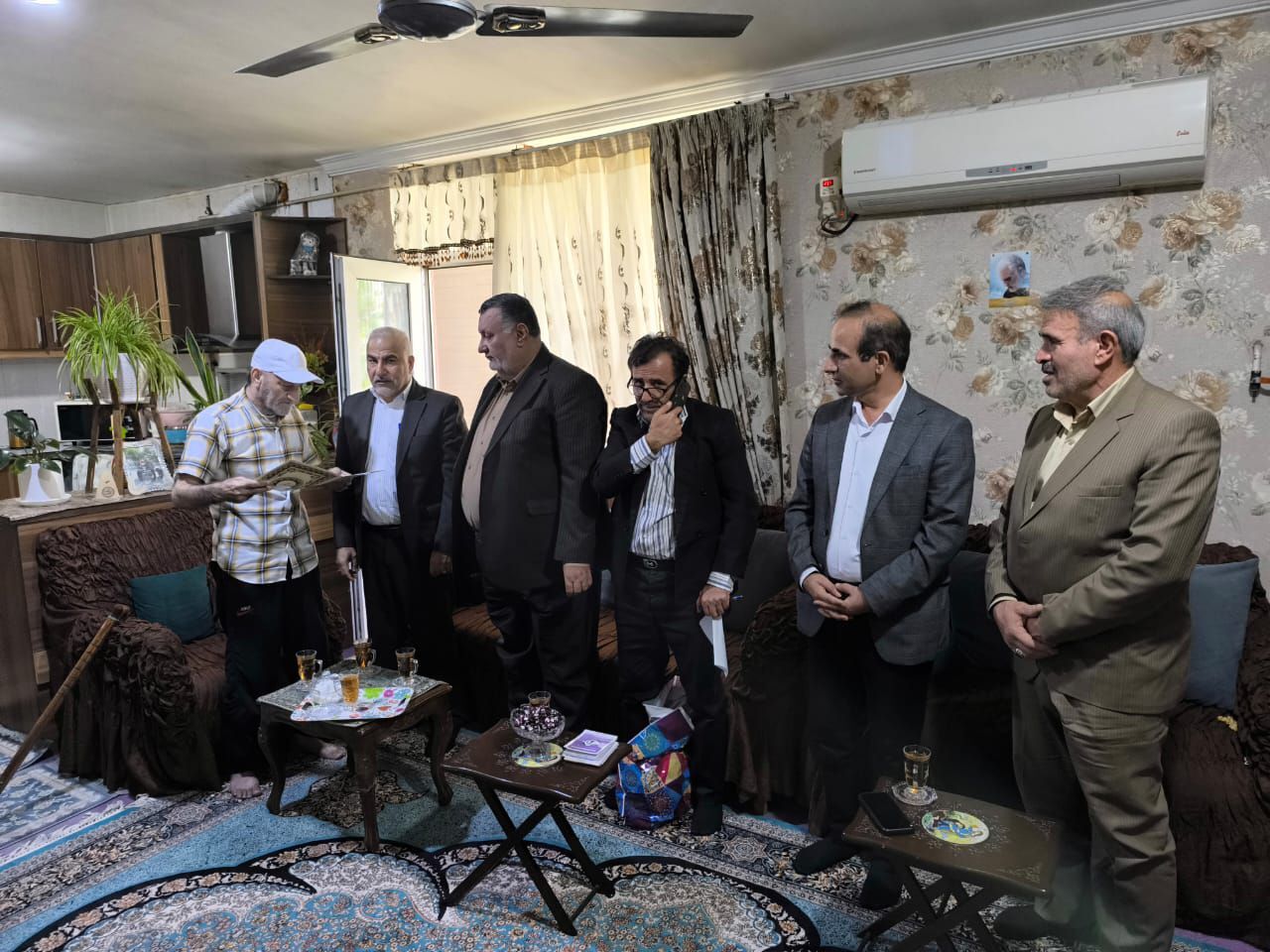 نشست رئیس کانون بازنشستگان و نماینده مجمع با فرمانده انتظامی شهرستان ماهشهر